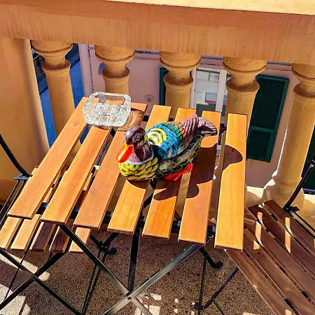 Apartment Le Papere In Centro - Downtown Ducks