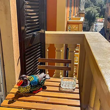 Apartment Le Papere In Centro - Downtown Ducks Genoa